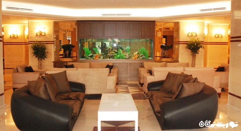 محوطه نشیمن لابی هتل